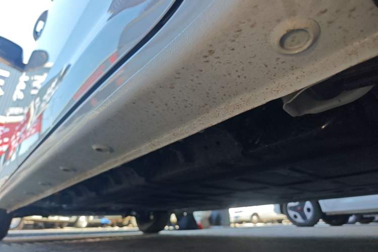 Used Wuling Zhiguang New Energy 2025 Model 305km Ambitious Edition Left Side Sill