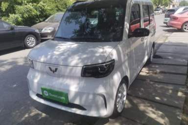 Used Wuling Zhiguang New Energy 2025 Model 305km Ambitious Edition