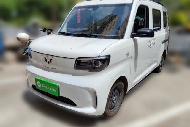 Used Wuling Zhiguang New Energy 2025 Model 305km Ambitious Edition