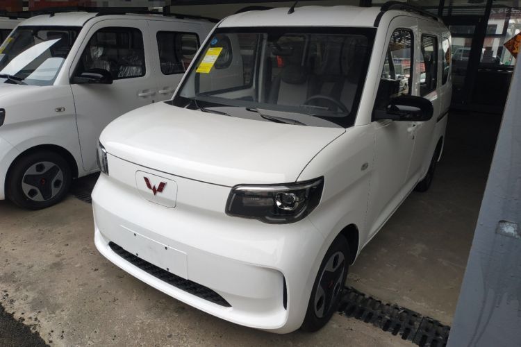 Used Wuling Zhiguang New Energy 2025 Model 305km Ambitious Edition Guazi used car, China used car export, Used car for sale, Used cars, Cheapest cars for sale