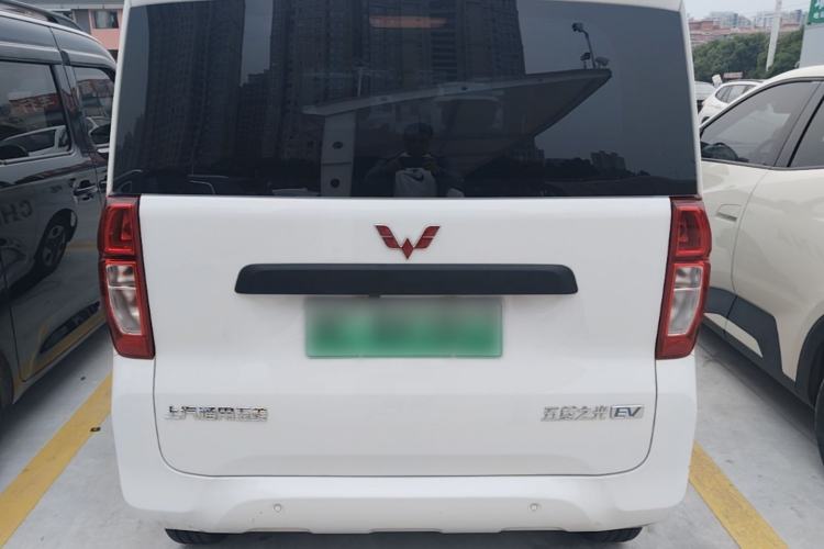 Used Wuling Zhiguang New Energy 2025 Model 305km Ambitious Edition Rear