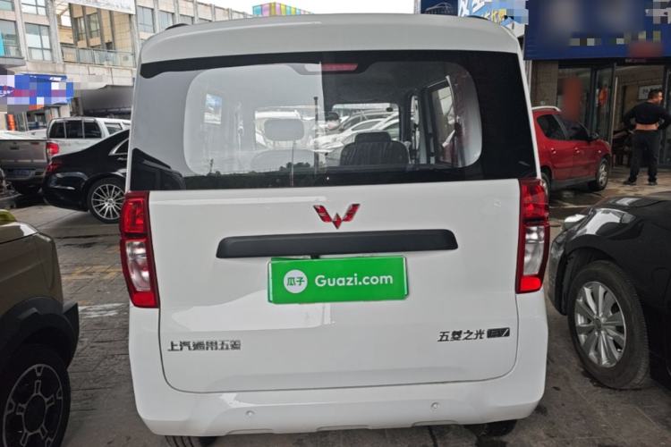Used Wuling Zhiguang New Energy 2025 Model 305km Ambitious Edition Rear