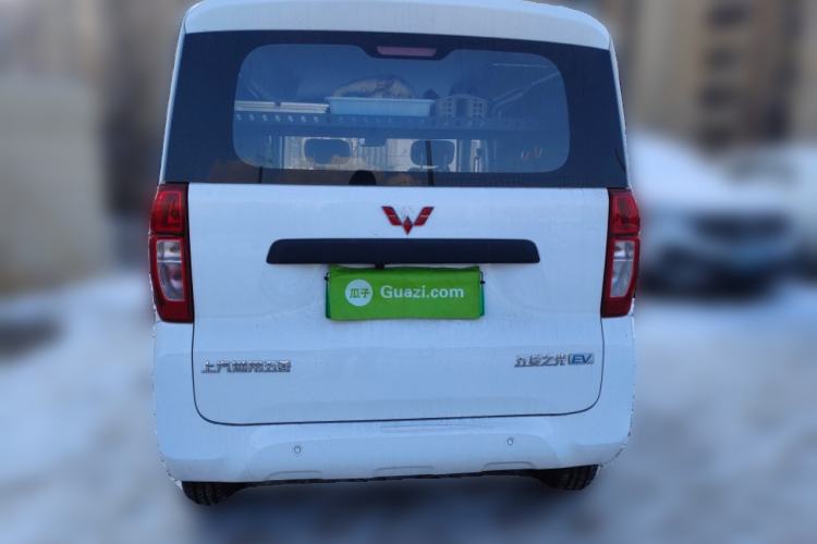 Used Wuling Zhiguang New Energy 2025 Model 305km Ambitious Edition Rear