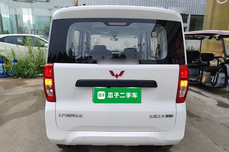 Used Wuling Zhiguang New Energy 2025 Model 305km Ambitious Edition Rear