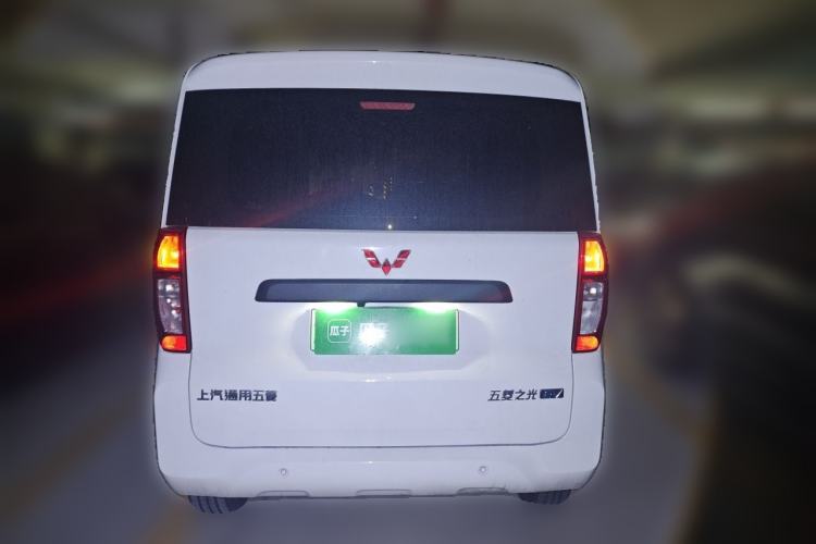 Used Wuling Zhiguang New Energy 2025 Model 305km Ambitious Edition Rear