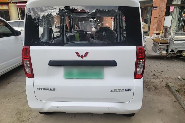 Used Wuling Zhiguang New Energy 2025 Model 305km Ambitious Edition Rear