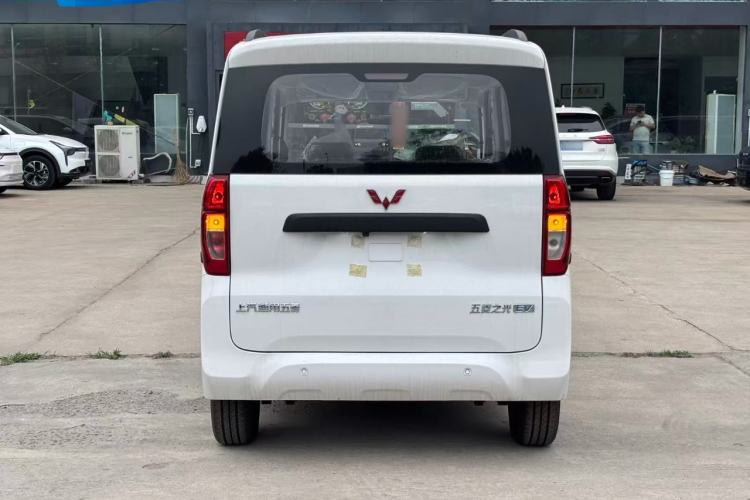 Used Wuling Zhiguang New Energy 2025 Model 305km Ambitious Edition Rear