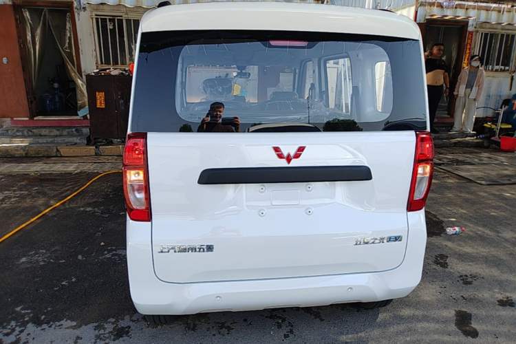 Used Wuling Zhiguang New Energy 2025 Comfort Model Rear