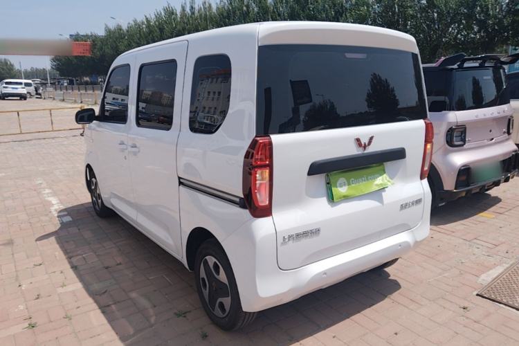 Used Wuling Zhiguang New Energy 2025 Standard Model Rear Left 45 Deg