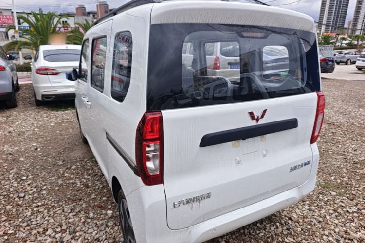 Used Wuling Zhiguang New Energy 2025 Model 305km Ambitious Edition Rear Left 45 Deg