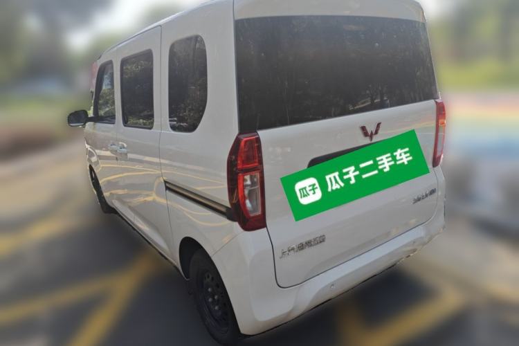 Used Wuling Zhiguang New Energy 2025 Standard Model Rear Left 45 Deg