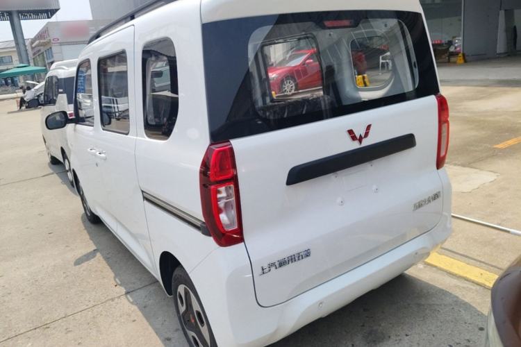 Used Wuling Zhiguang New Energy 2025 Comfort Model Rear Left 45 Deg