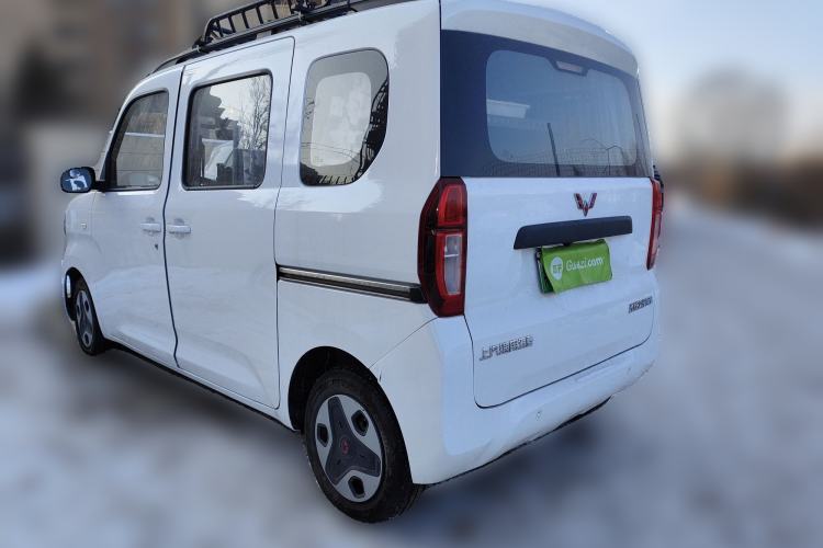 Used Wuling Zhiguang New Energy 2025 Model 305km Ambitious Edition Rear Left 45 Deg