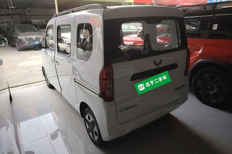 Used Wuling Zhiguang New Energy 2025 Model 305km Ambitious Edition Rear Left 45 Deg