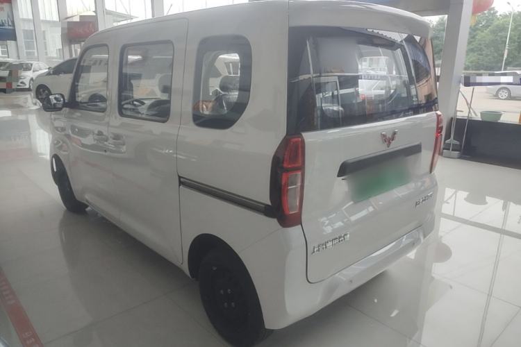 Used Wuling Zhiguang New Energy 2025 Standard Model Rear Left 45 Deg