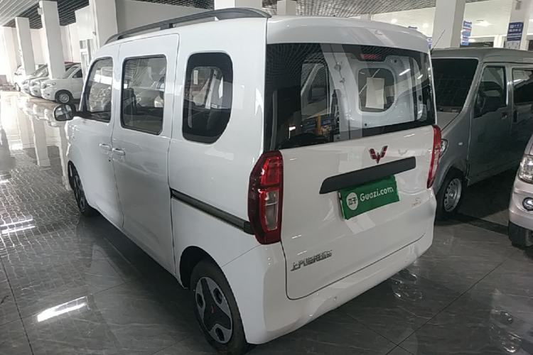 Used Wuling Zhiguang New Energy 2025 Model 305km Ambitious Edition Rear Left 45 Deg