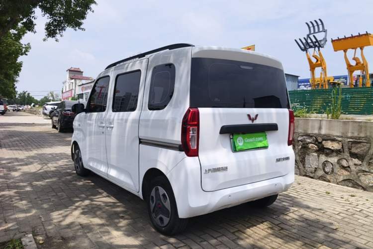 Used Wuling Zhiguang New Energy 2025 Model 305km Ambitious Edition Rear Left 45 Deg