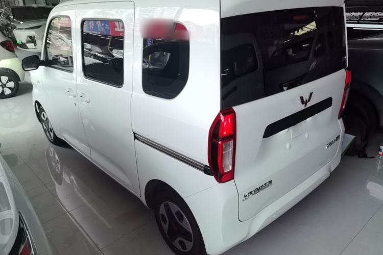 Used Wuling Zhiguang New Energy 2025 Model 305km Ambitious Edition Rear Left 45 Deg
