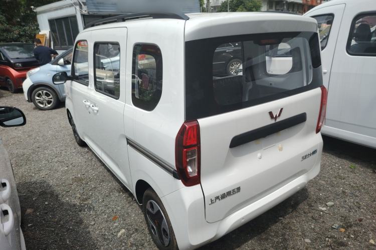 Used Wuling Zhiguang New Energy 2025 Model 305km Ambitious Edition Rear Left 45 Deg