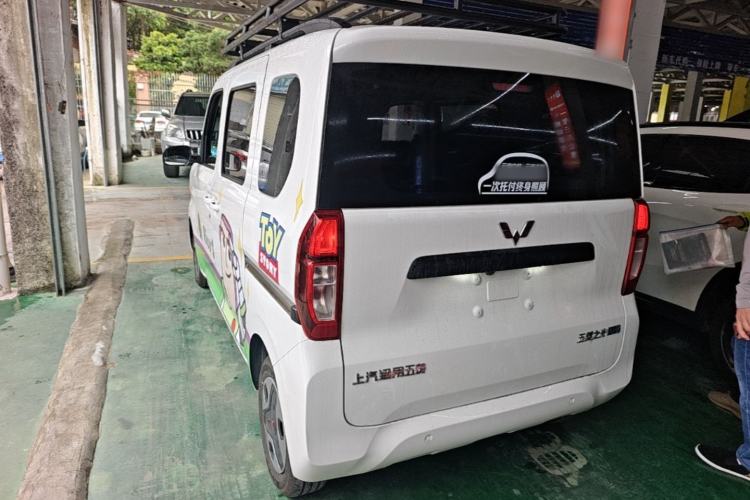 Used Wuling Zhiguang New Energy 2025 Model 305km Ambitious Edition Rear Left 45 Deg
