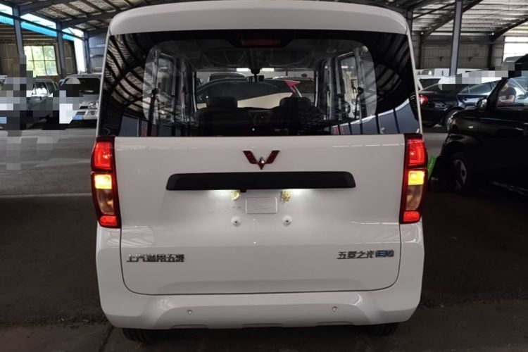Used Wuling Zhiguang New Energy 2025 Model 305km Ambitious Edition Rear