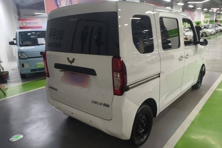 Used Wuling Zhiguang New Energy 2025 Standard Model Rear Right 45 Deg