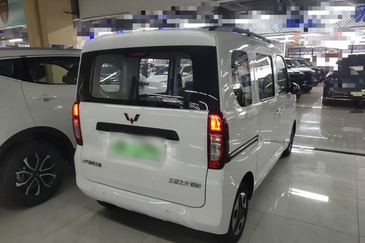 Used Wuling Zhiguang New Energy 2025 Comfort Model Rear Right 45 Deg