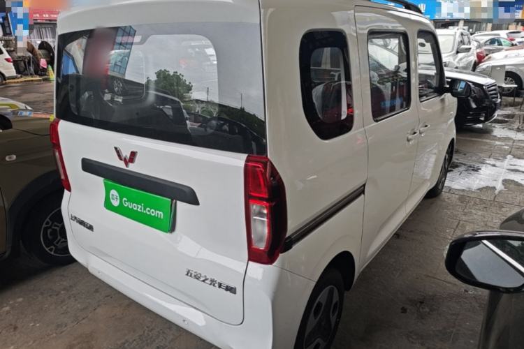 Used Wuling Zhiguang New Energy 2025 Model 305km Ambitious Edition Rear Right 45 Deg