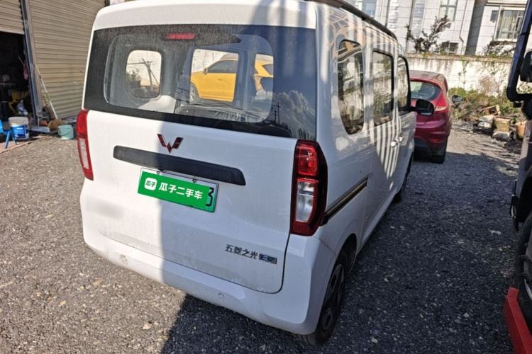 Used Wuling Zhiguang New Energy 2025 Model 305km Ambitious Edition Rear Right 45 Deg
