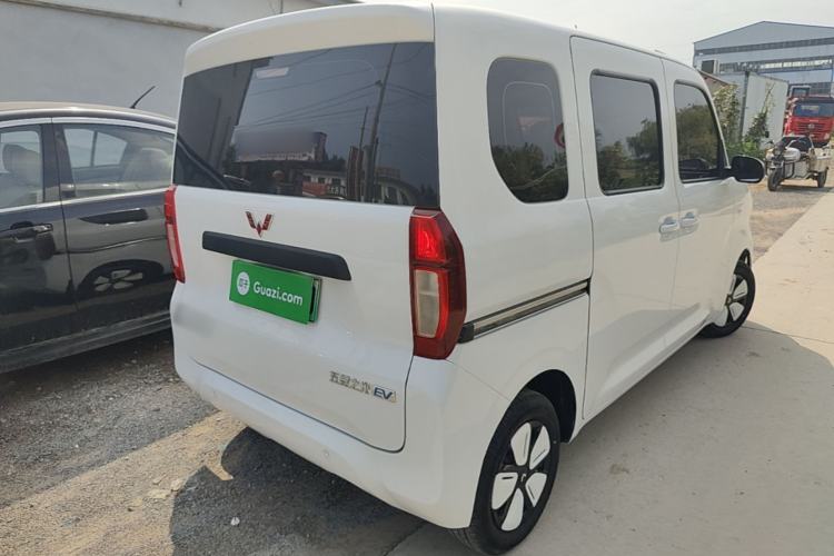 Used Wuling Zhiguang New Energy 2025 Standard Model Rear Right 45 Deg