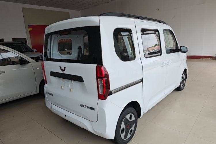 Used Wuling Zhiguang New Energy 2025 Comfort Model Rear Right 45 Deg
