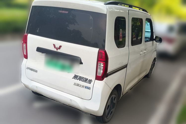 Used Wuling Zhiguang New Energy 2025 Model 305km Ambitious Edition Rear Right 45 Deg