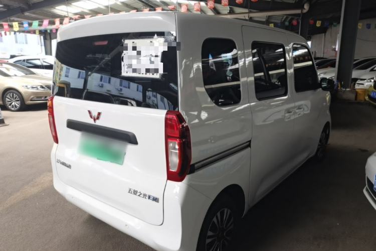 Used Wuling Zhiguang New Energy 2025 Standard Model Rear Right 45 Deg