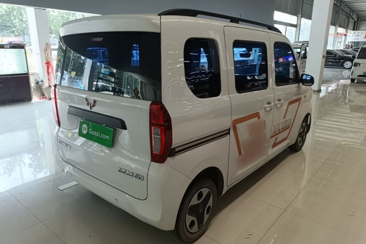 Used Wuling Zhiguang New Energy 2025 Comfort Model Rear Right 45 Deg
