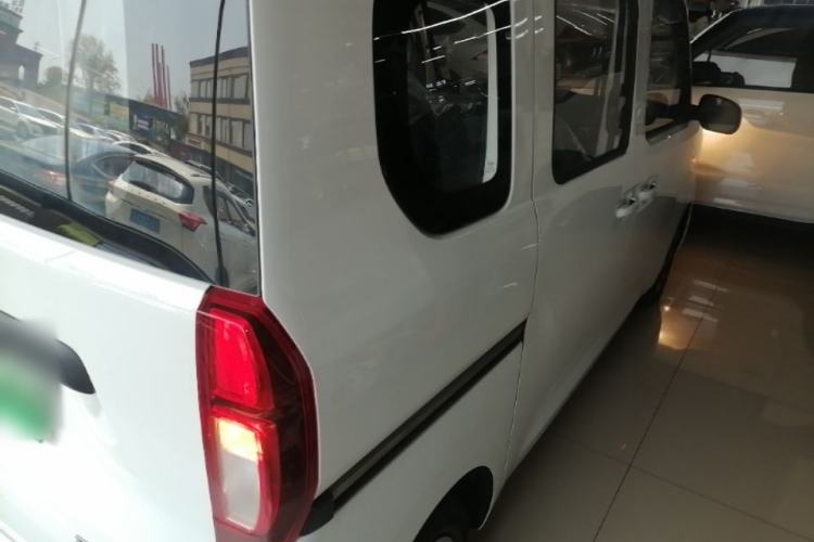 Used Wuling Zhiguang New Energy 2025 Comfort Model Rear Right 45 Deg