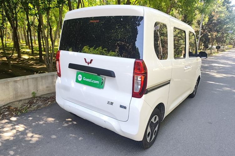 Used Wuling Zhiguang New Energy 2025 Standard Model Rear Right 45 Deg