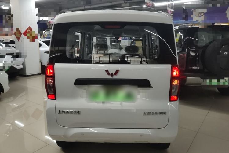 Used Wuling Zhiguang New Energy 2025 Model 305km Ambitious Edition Rear