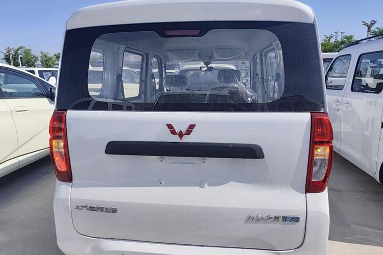 Used Wuling Zhiguang New Energy 2025 Standard Model Rear