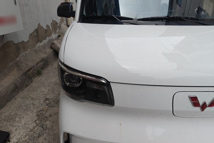 Used Wuling Zhiguang New Energy 2025 Comfort Model Right Front Headlight