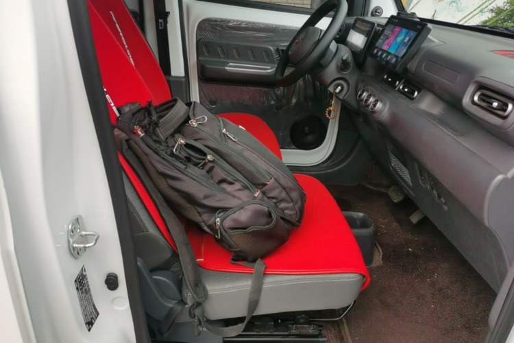 Used Wuling Zhiguang New Energy 2025 Comfort Model Right Front Seat