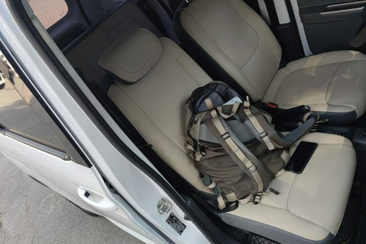 Used Wuling Zhiguang New Energy 2025 Comfort Model Right Front Seat