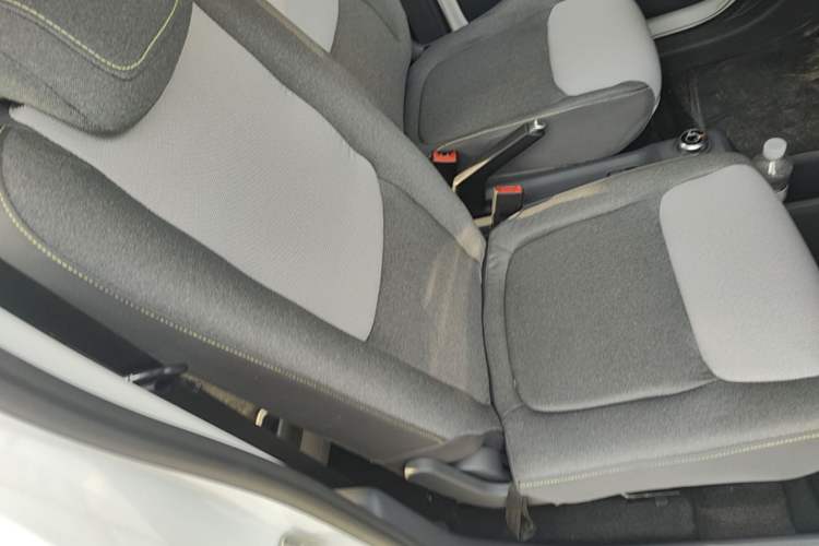 Used Wuling Zhiguang New Energy 2025 Model 305km Ambitious Edition Right Front Seat
