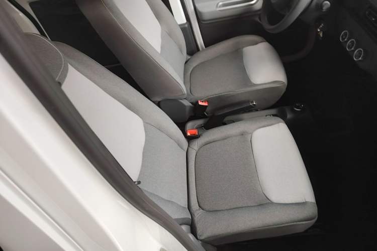 Used Wuling Zhiguang New Energy 2025 Model 305km Ambitious Edition Right Front Seat