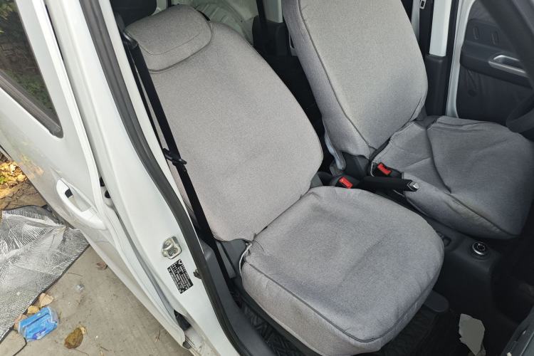 Used Wuling Zhiguang New Energy 2025 Standard Model Right Front Seat