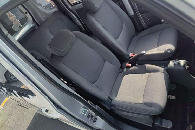 Used Wuling Zhiguang New Energy 2025 Comfort Model Right Front Seat