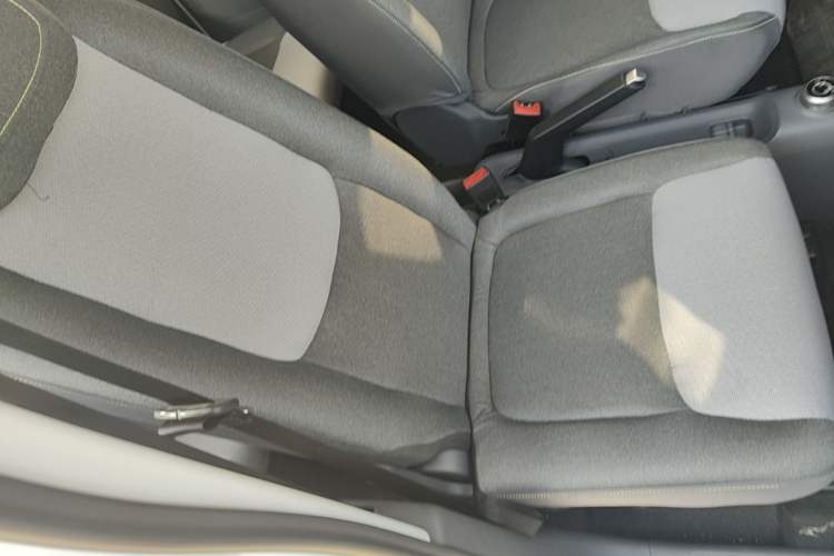 Used Wuling Zhiguang New Energy 2025 Model 305km Ambitious Edition Right Front Seat