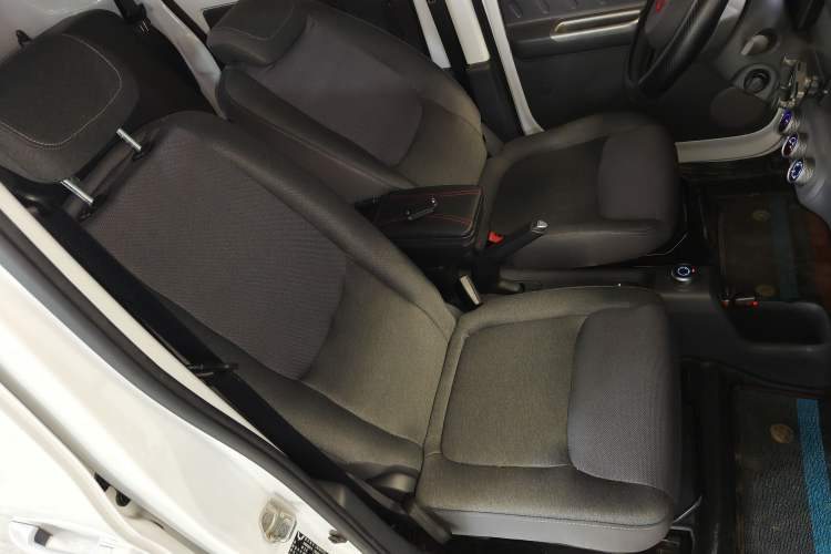 Used Wuling Zhiguang New Energy 2025 Comfort Model Right Front Seat