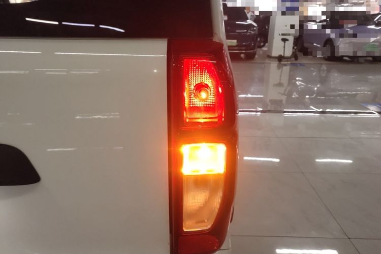 Used Wuling Zhiguang New Energy 2025 Comfort Model Right Rear Taillight