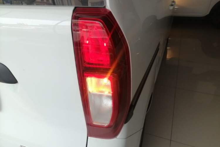 Used Wuling Zhiguang New Energy 2025 Comfort Model Right Rear Taillight