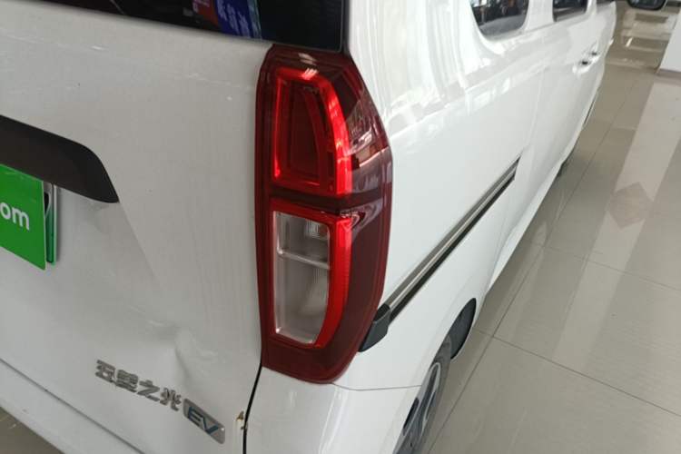 Used Wuling Zhiguang New Energy 2025 Comfort Model Right Rear Taillight